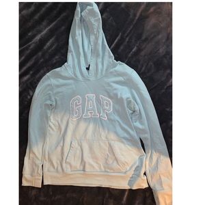 Gap sweatshirt